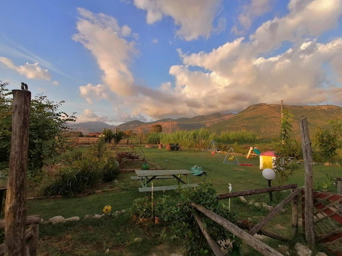 Casale Cavatella Bed & Breakfast Сермонета Екстериор снимка