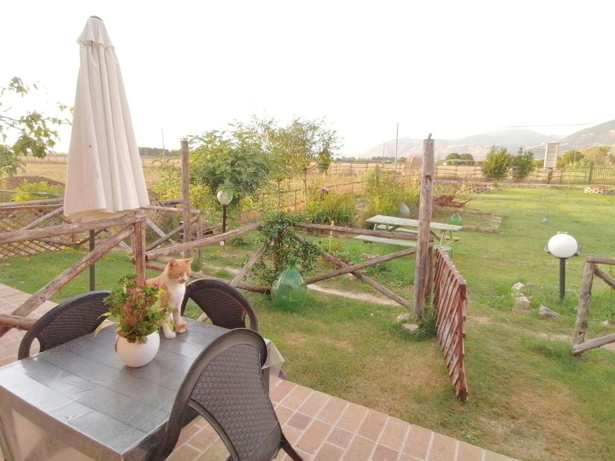 Casale Cavatella Bed & Breakfast Сермонета Екстериор снимка