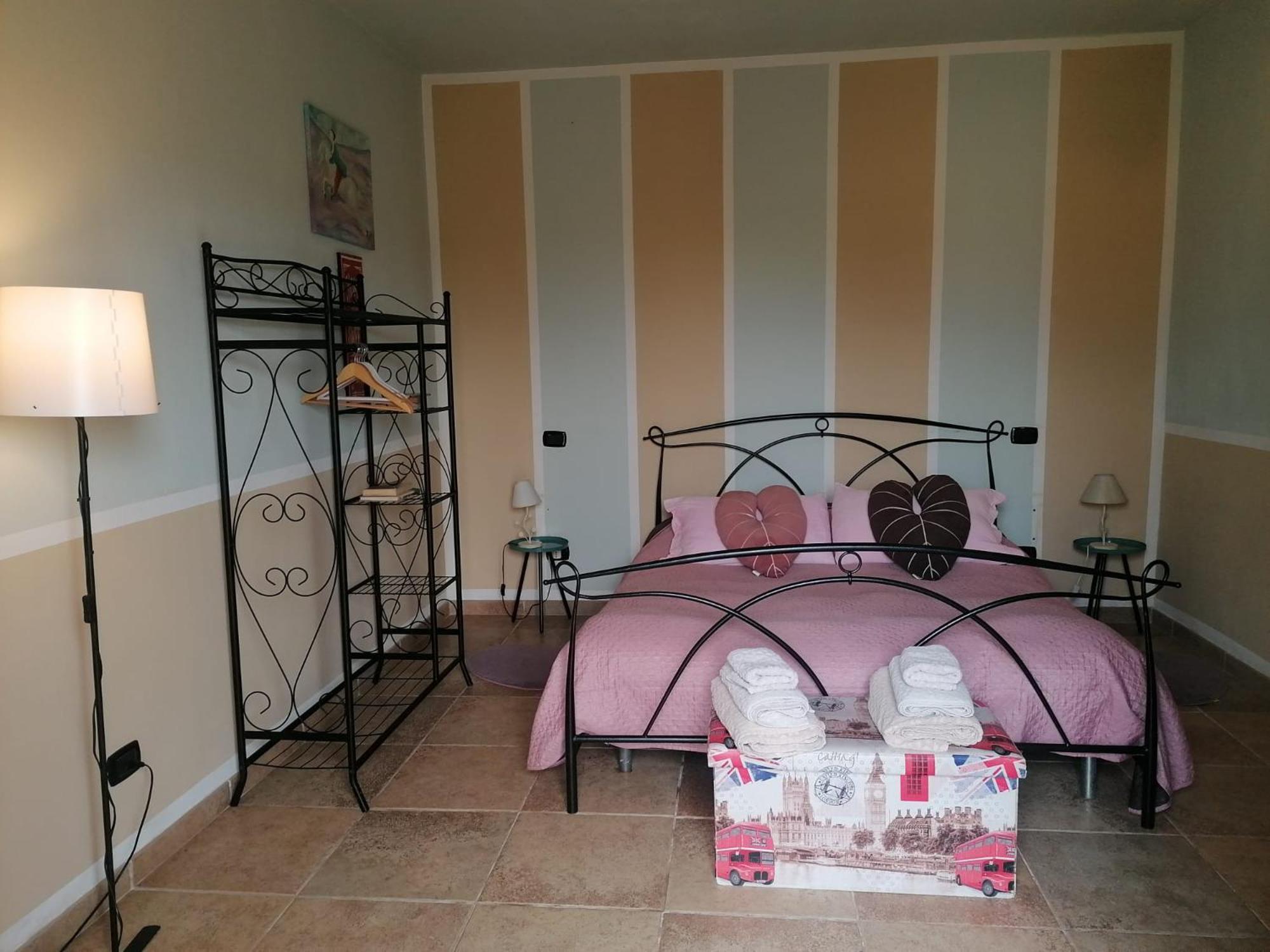 Casale Cavatella Bed & Breakfast Сермонета Екстериор снимка