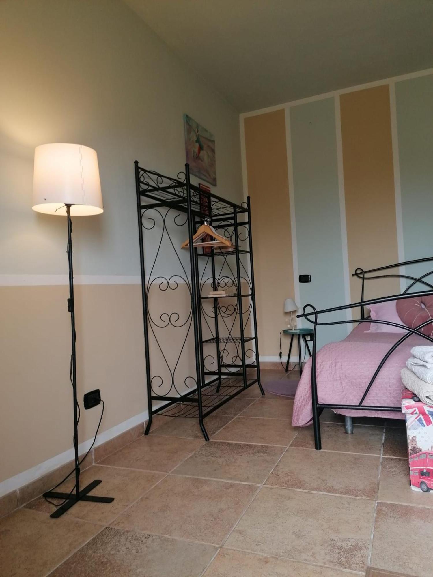 Casale Cavatella Bed & Breakfast Сермонета Екстериор снимка
