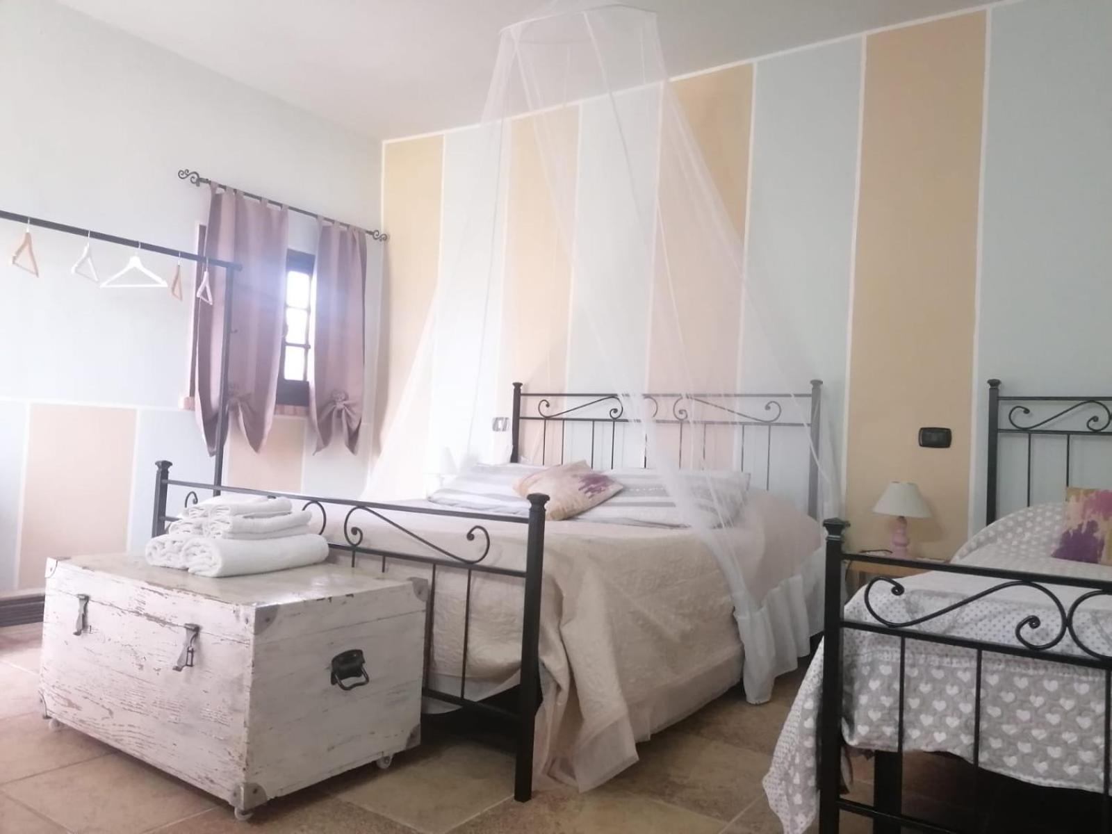 Casale Cavatella Bed & Breakfast Сермонета Екстериор снимка