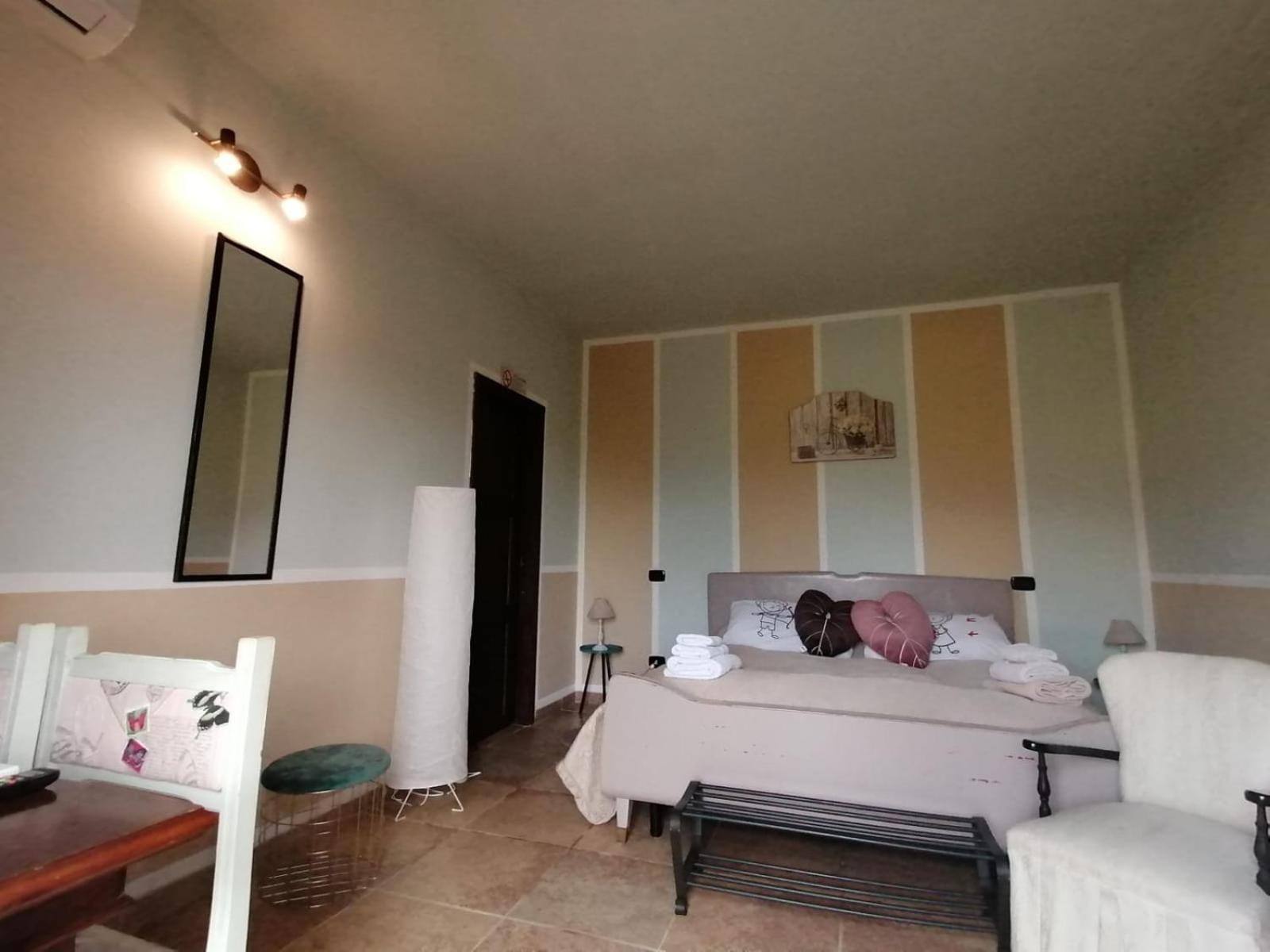 Casale Cavatella Bed & Breakfast Сермонета Екстериор снимка