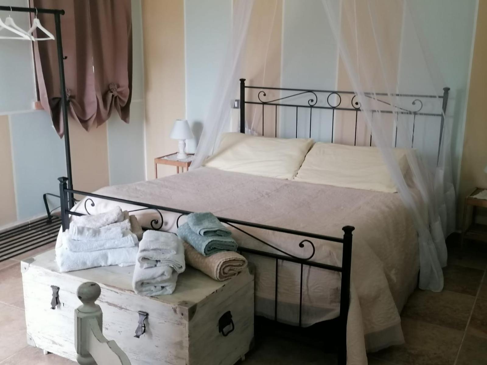 Casale Cavatella Bed & Breakfast Сермонета Екстериор снимка